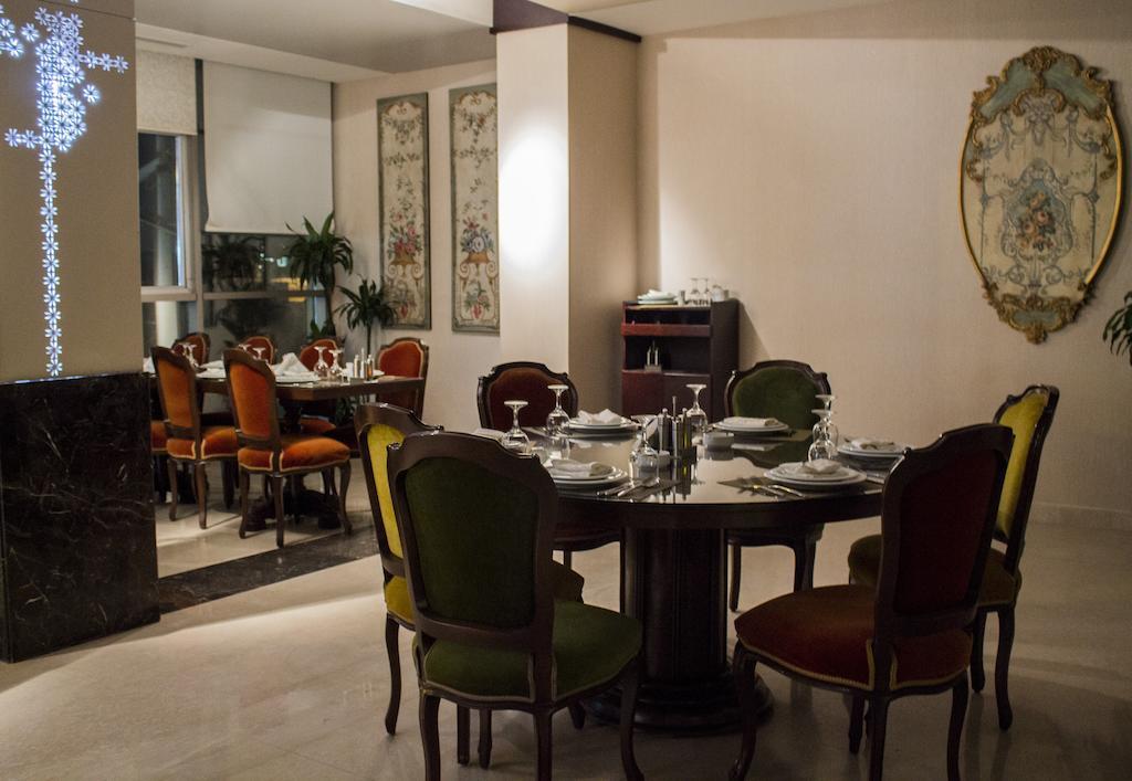 Fiori Hotel Erbil Bagian luar foto