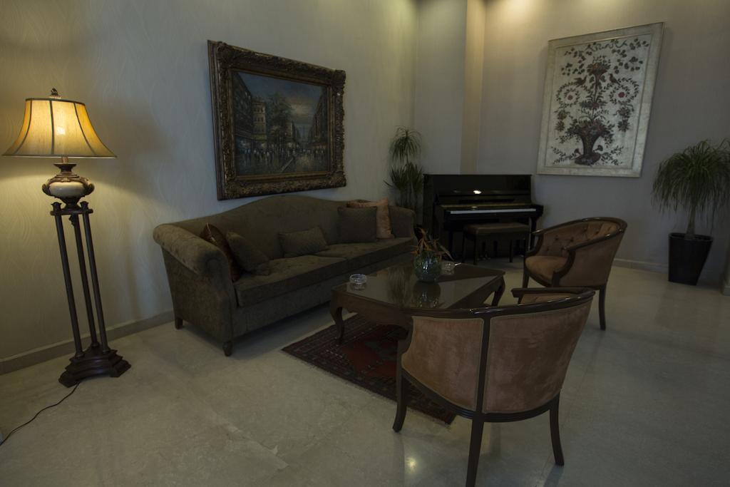 Fiori Hotel Erbil Bagian luar foto