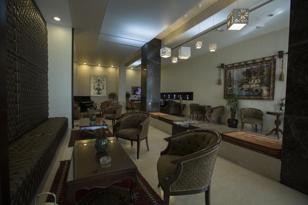 Fiori Hotel Erbil Bagian luar foto
